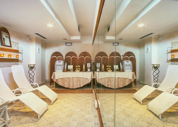 Hotel Caesar Residence & Spa